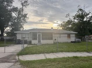 226 Adams St, Auburndale, FL 33823