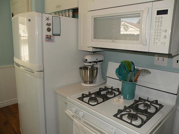 5th image of 432 Pacific St