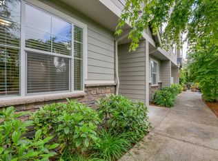 9185 SW Montage Ln, Tigard, OR 97223