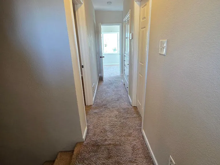 2641 N Arrowhead Ave — Photo 31