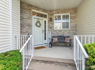 18 Frost Ln, East Windsor, NJ 08520