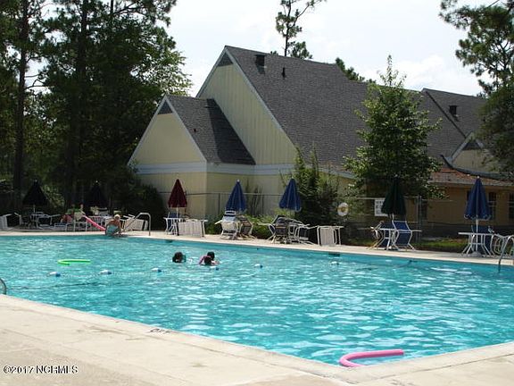 4th image of 5 Brassie Dr