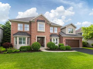2207 Foxboro Ln, Naperville, IL 60564