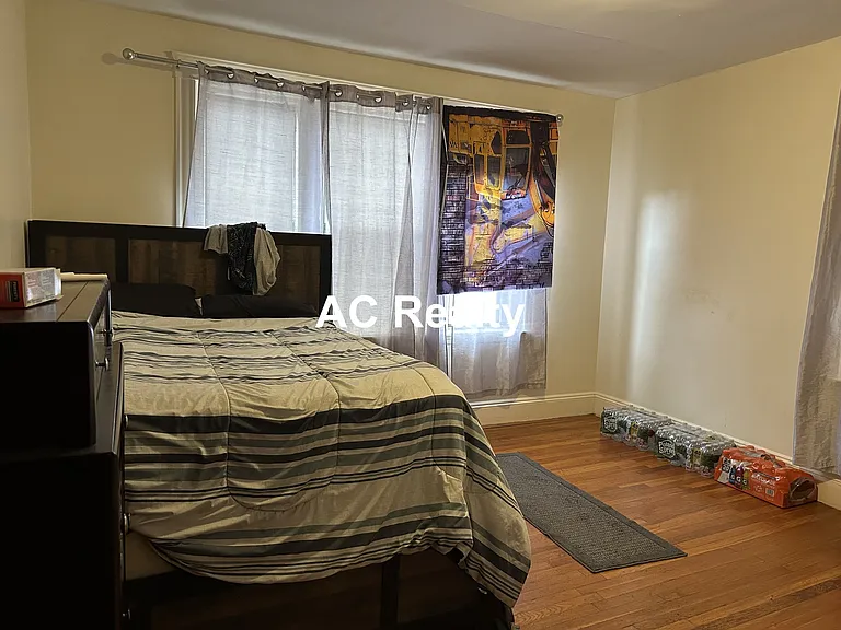 68 Washington St #14 — Photo 4