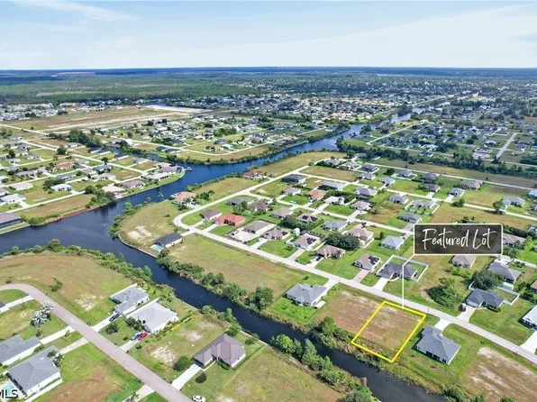 3722 NE 13th Ave, Cape Coral, FL 33909
