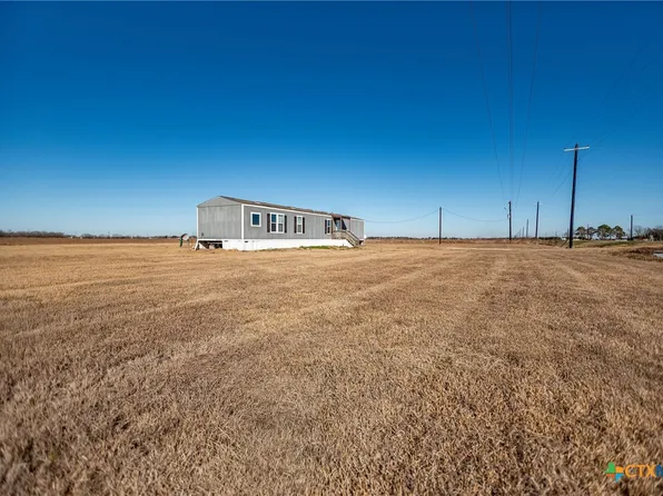 4780 S State Highway 71, El Campo, TX 77437