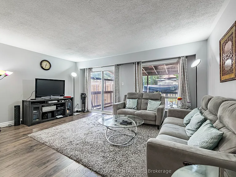 937 Blairholm Ave #UPPER — Photo 6