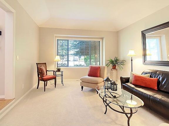4th image of 28327 NE 146th St