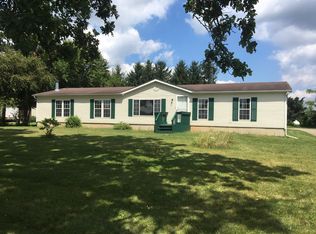 20722 Michigan Ave, Three Rivers, MI 49093