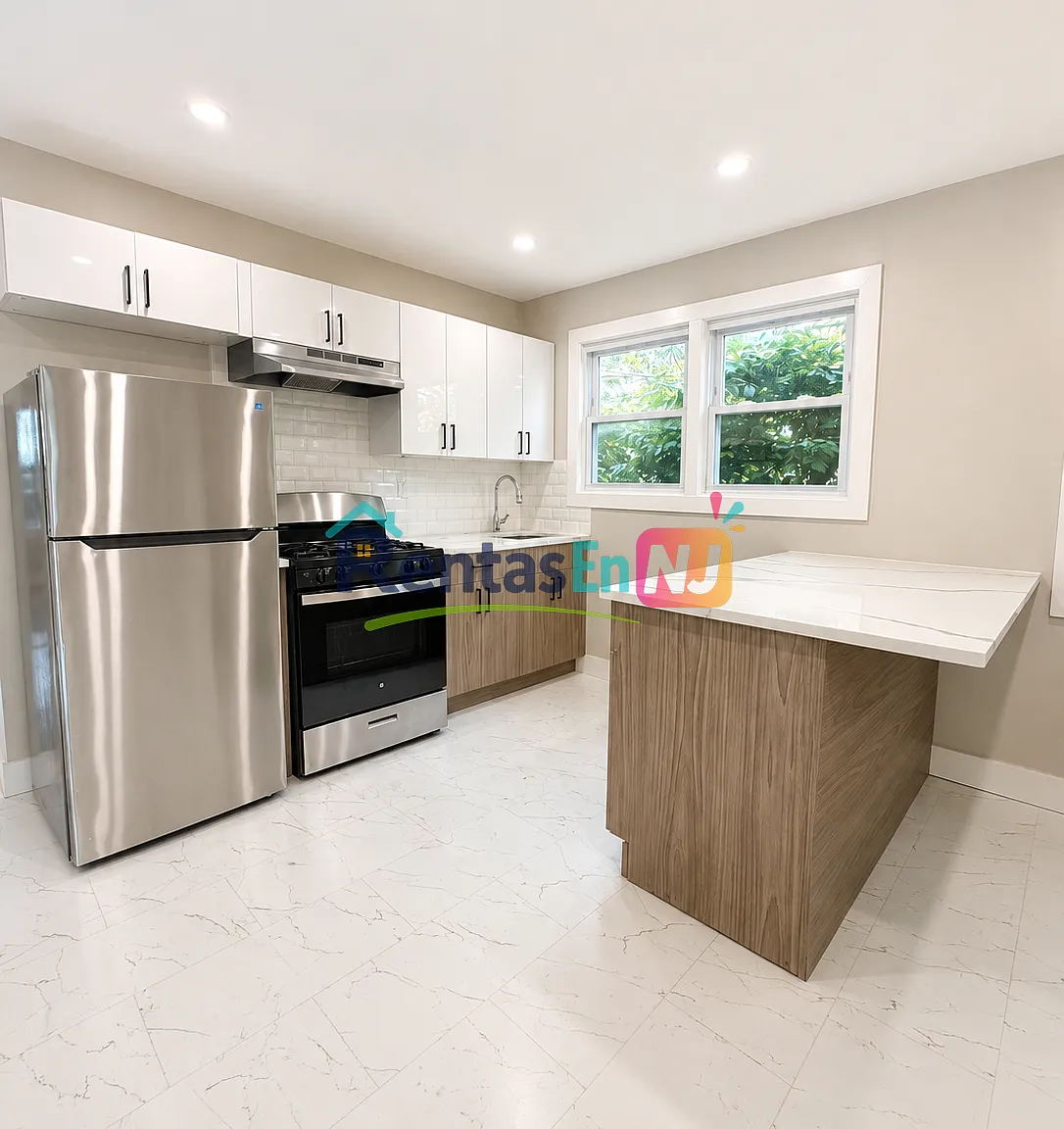 2 bed, $2,250 — Photo 1