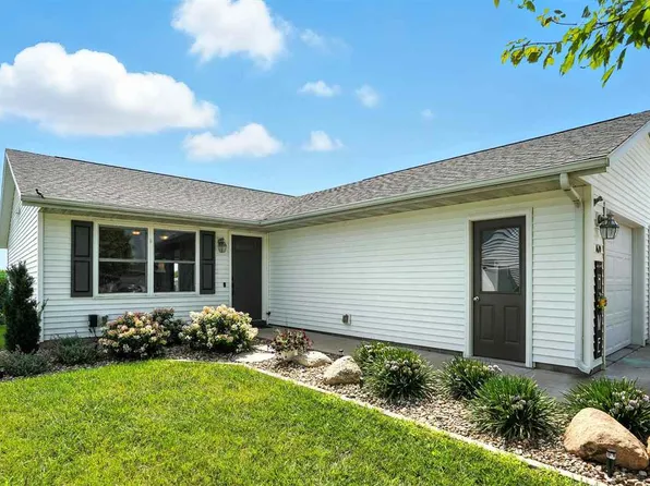 1610 Highland Ave N, Washington, IA 52353