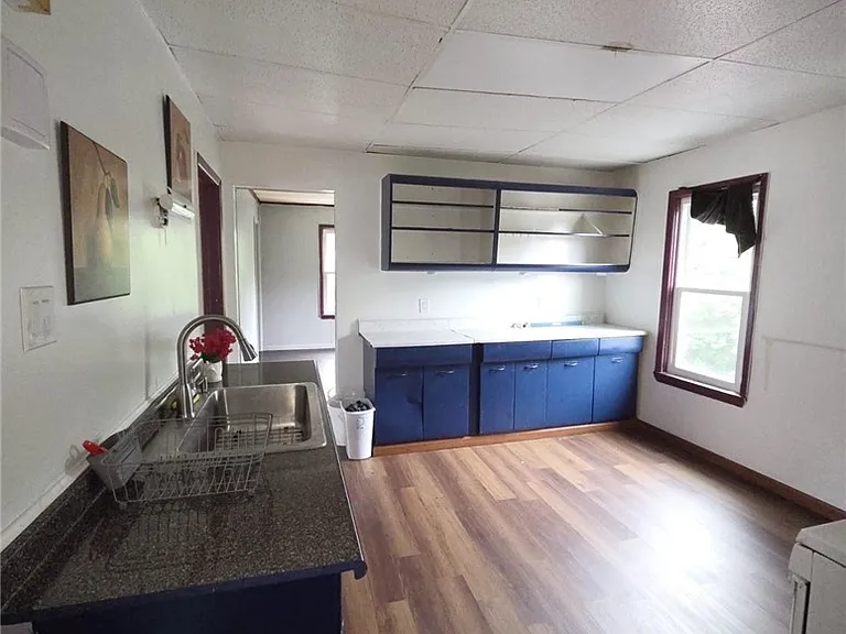 1037 Walden Ave #4 — Photo 12