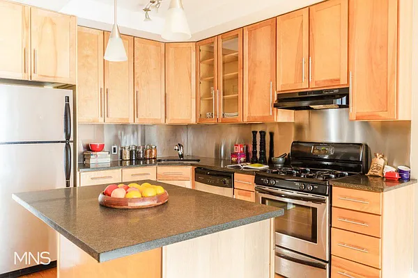 Sold by MNS Marketing | media 21