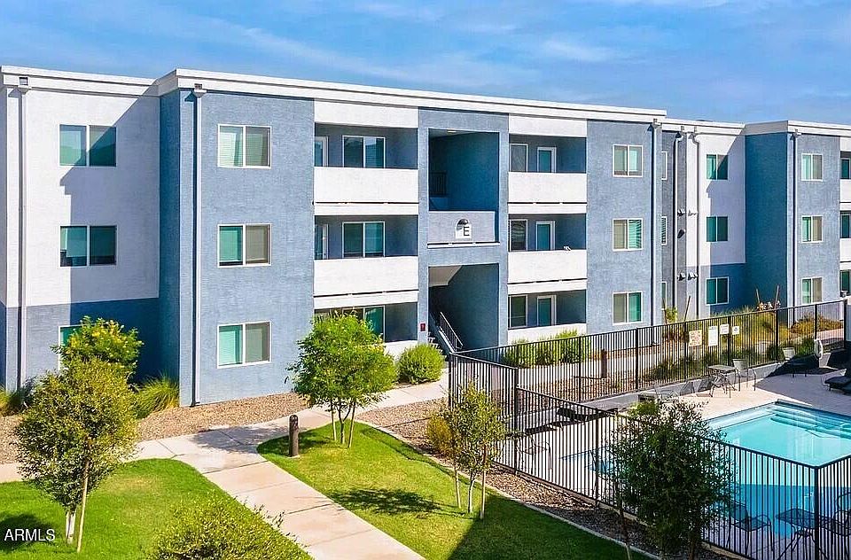 1st image of 12945 W GREENWAY Road #36