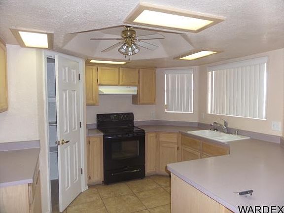 2nd image of 565 Gem Ln