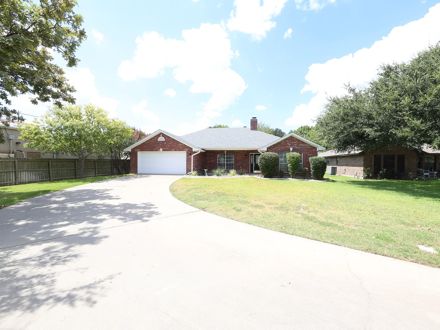 112 Tiger Circle, Temple — Photo 1