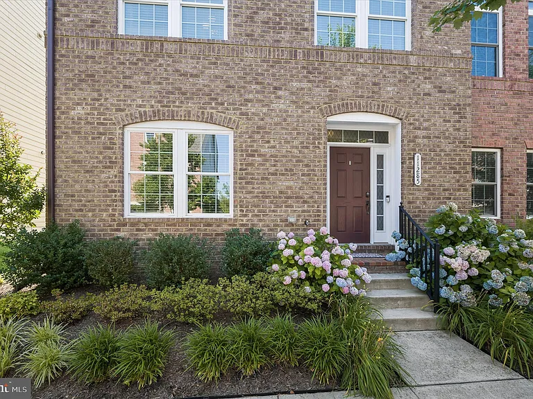 11285 Terrace Ln — Photo 2