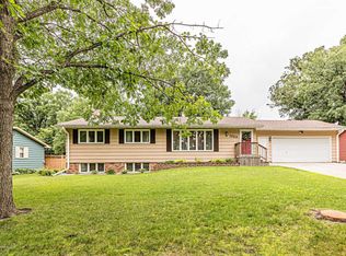1223 N Burlington Ave, Fergus Falls, MN 56537