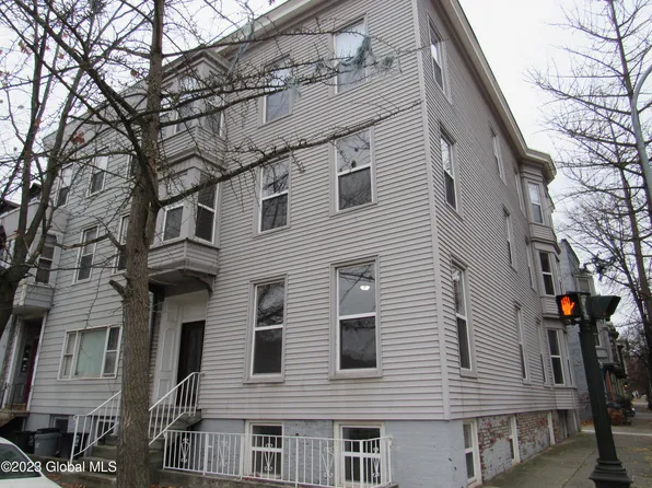 1649 5th Avenue, Troy, NY 12180