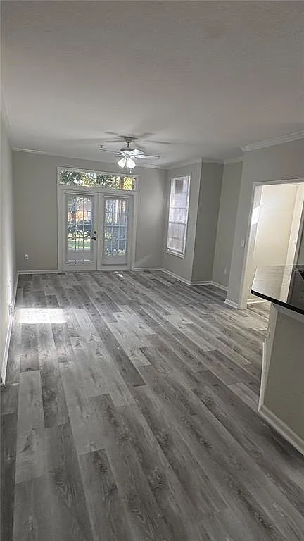 2 bed, 2.0 bath, 1051 sqft, $1,800 — Photo 3