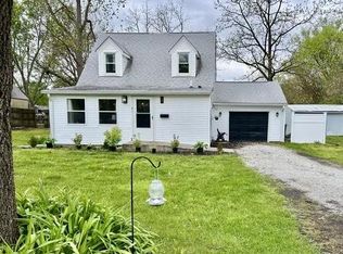 2 S 25th Ave, Beech Grove, IN 46107