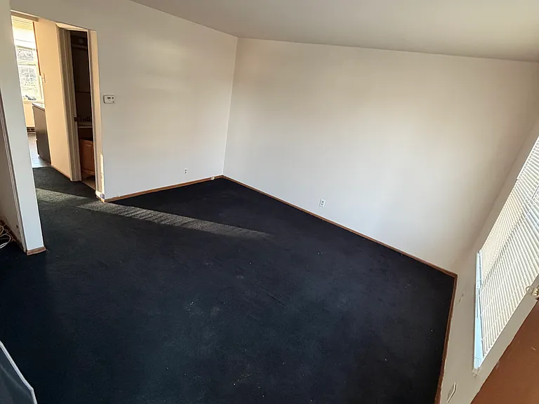 8614 N Broadway #D — Photo 9