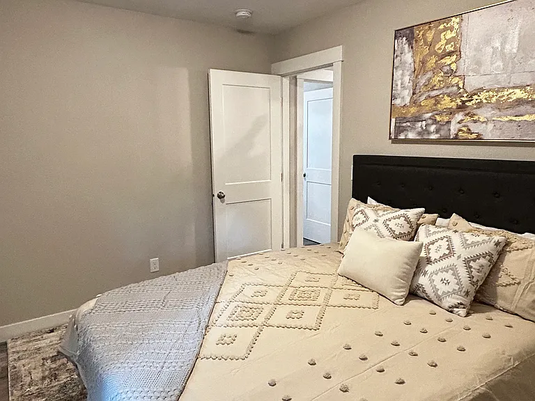 1177 Nebraska Ave NE #A — Photo 16