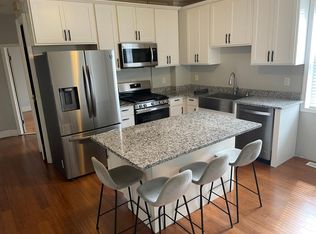 972 Middlesex St #1, Lowell, MA 01851