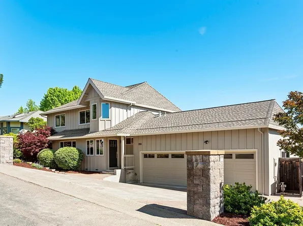848 March Avenue, Healdsburg, CA 95448