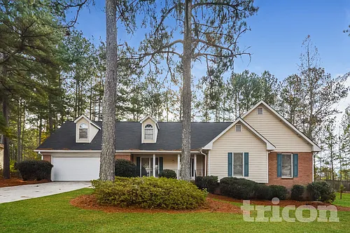 1911 Kevin Dr SE Photo 1