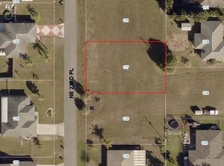 127 NE 23rd Pl, Cape Coral, FL 33909