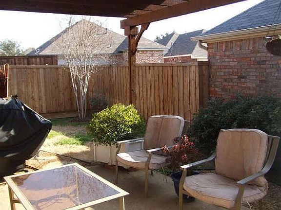 2nd image of 2548 Plumdale Dr
