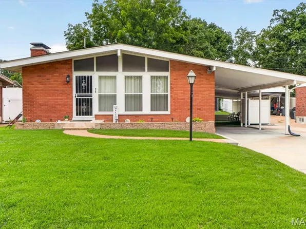 515 Marick Dr, Saint Louis, MO 63119
