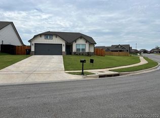 3638 E Sandusky St, Broken Arrow, OK 74014