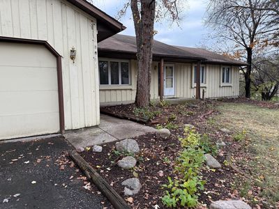 10041 Zinran Rd S, Minneapolis, MN, 55438