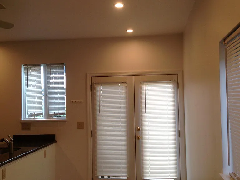 934 Saint James St #934 — Photo 9