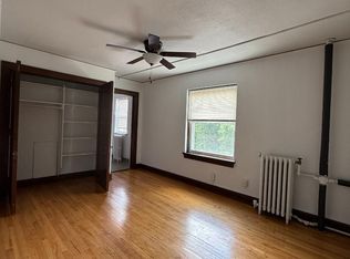 727 N Capitol Ave APT 309, Lansing, MI 48906