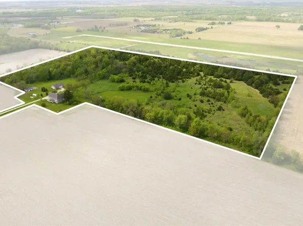 2375 55th Street Dr, Vinton, IA 52349