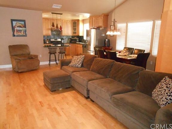 2nd image of 16410 Wilton Pl