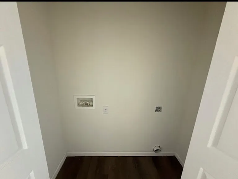 109 Blaze Dr — Photo 16