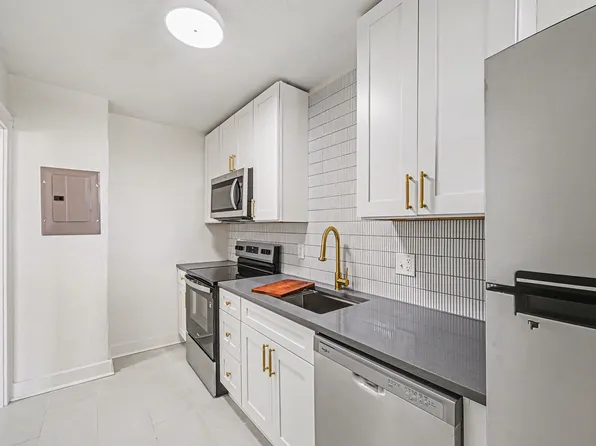 The Bristol, 516 W 39th Ter #8a72108bf, Kansas City, MO 64111