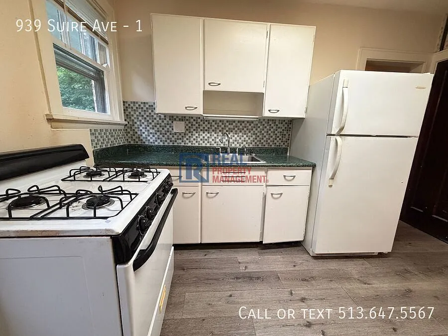 1 bed, 1.0 bath, $950 — Photo 3