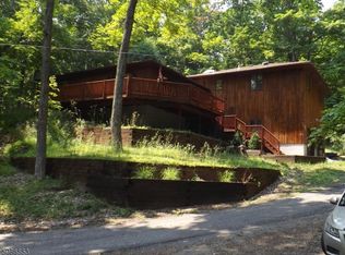 20 Big Spring Rd, Franklin, NJ 07416