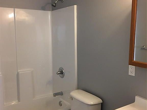 5th image of 317 12th St
