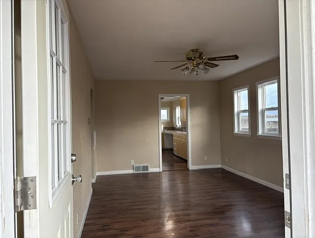 Entrance/living room