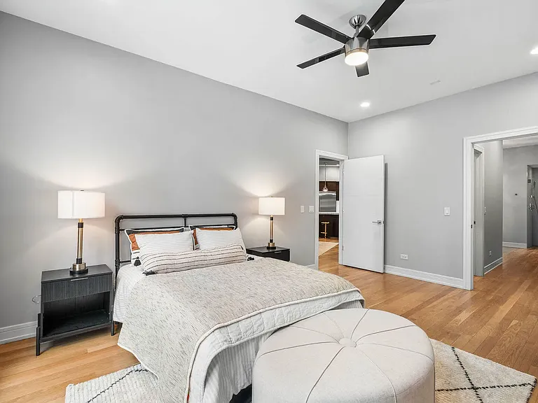 652 N Morgan St #202 — Photo 8