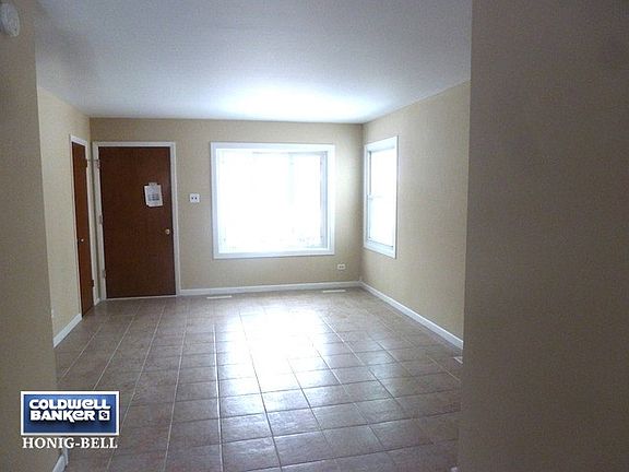 2nd image of 1671 Park Ave