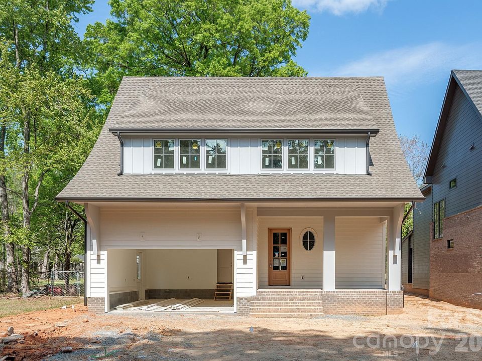 1st image of 4409 Castleton Rd