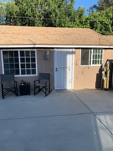 2808 Glenview Ave — Photo 1