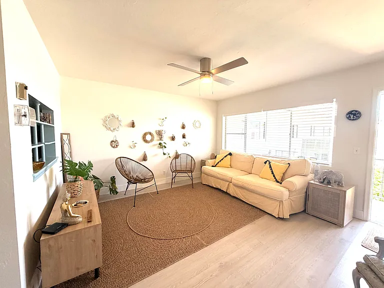 3322 Cynthia Ln #207 — Photo 18